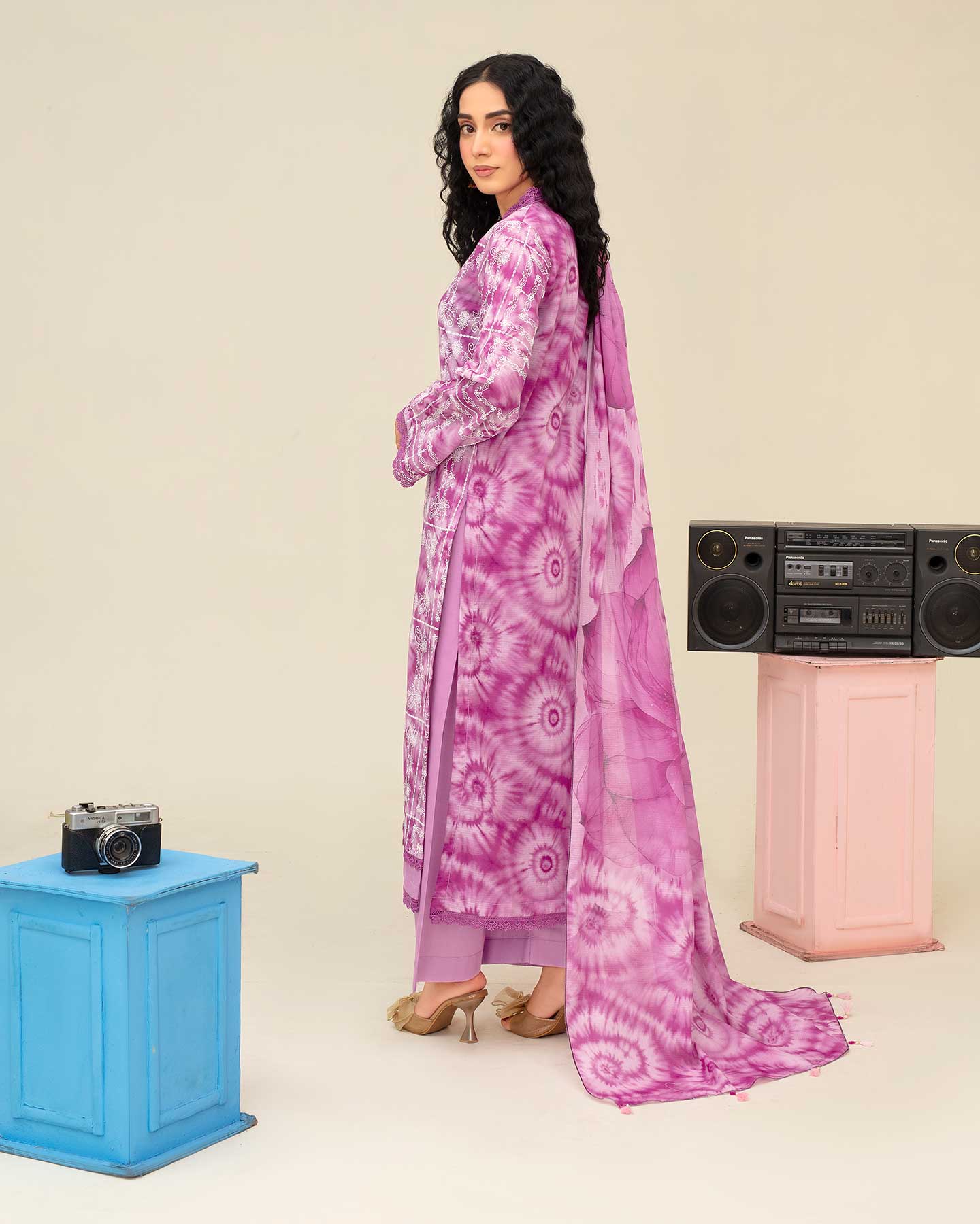 Embroidery Lawn